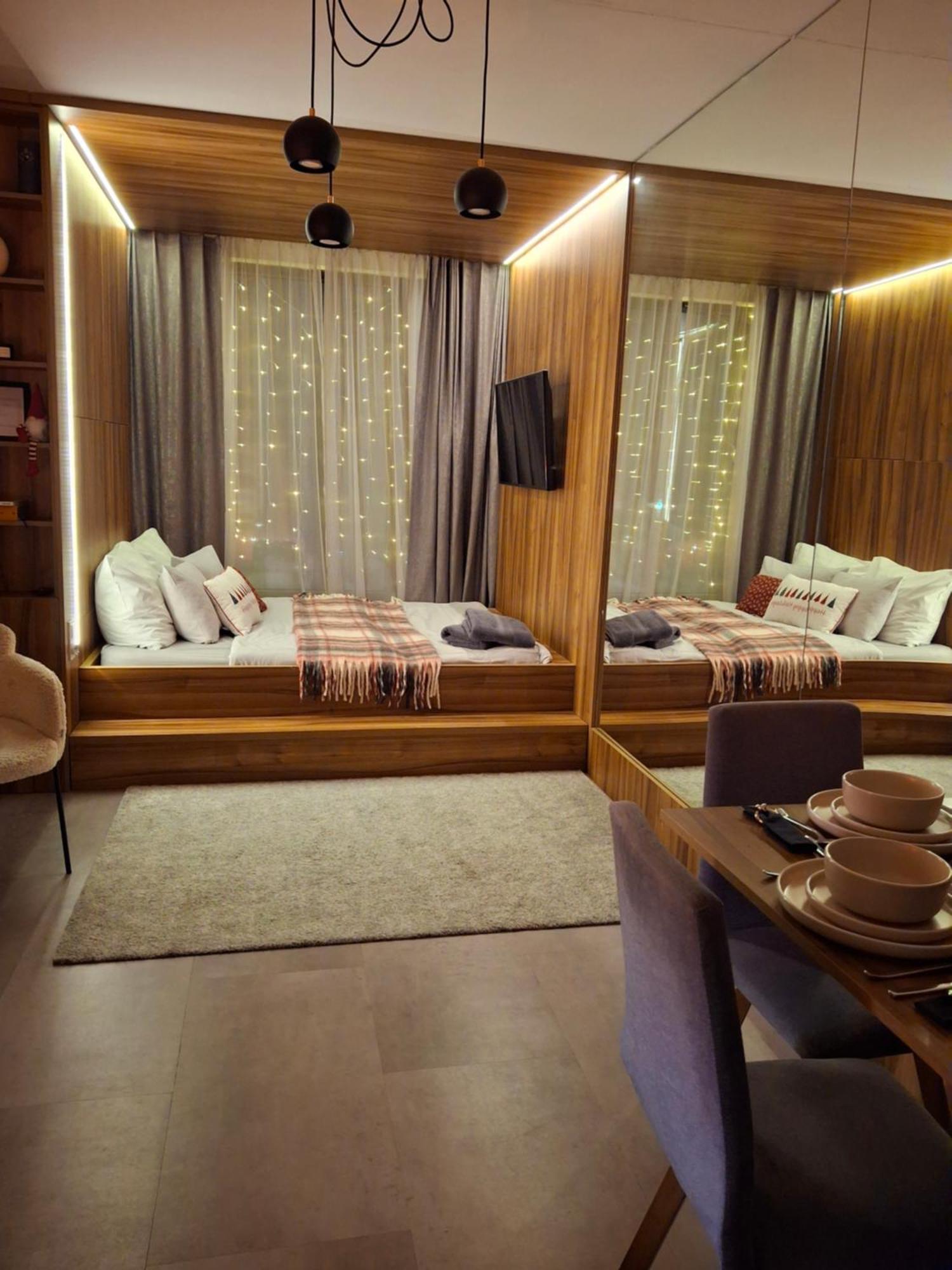 Apartments Wroc'Love By Me &301 Legnicka & Self Check-In 24H & Lift & Air Conditioning 브로츠와프 객실 사진